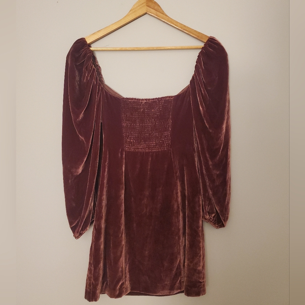 Wilfred Novella Velvet Dress - Picture 6 of 9